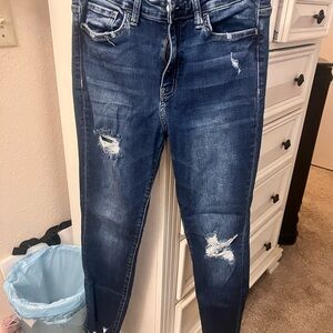 listing-status-banner